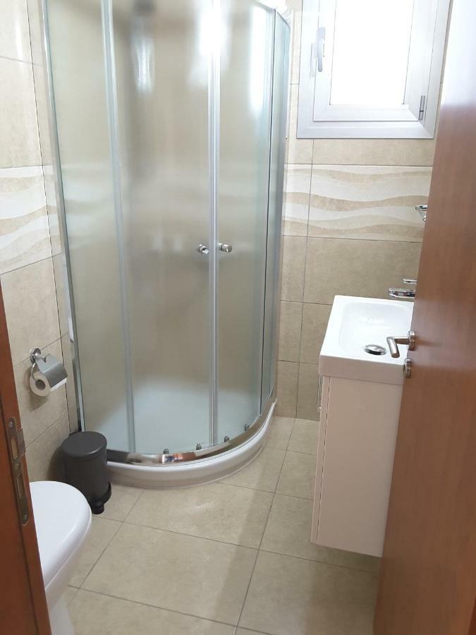 Lighthouse By The Sea Lovely 2Bdr Apartment Paphos Exteriér fotografie