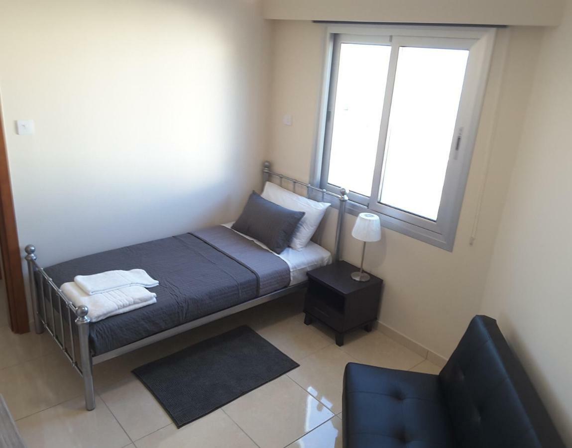 Lighthouse By The Sea Lovely 2Bdr Apartment Paphos Exteriér fotografie