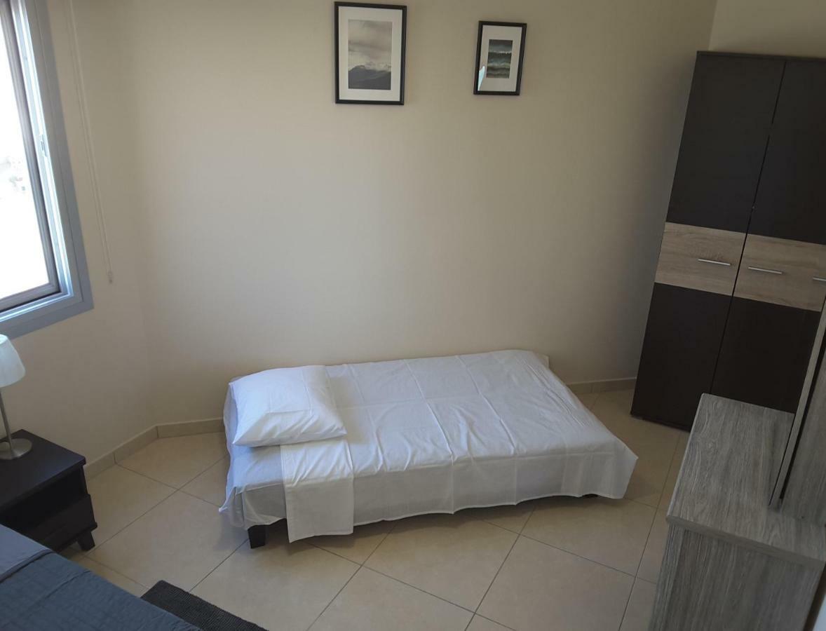 Lighthouse By The Sea Lovely 2Bdr Apartment Paphos Exteriér fotografie